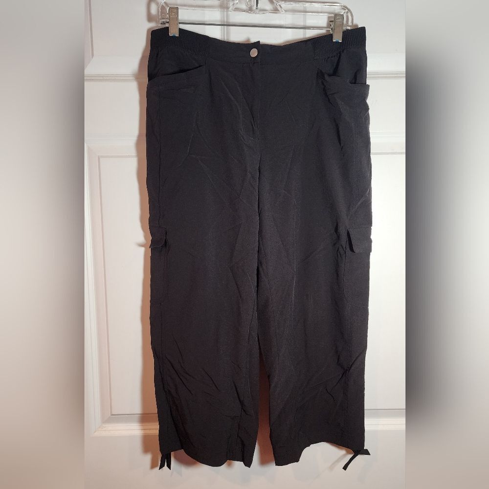 Chico's Zenergy Black Lightweight Crop Pants Snap Closure M Chicos 1